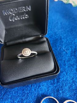 Sterling Silver Radiant Pandora Ring