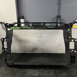 2019-2020-2021-2022-2023-2024 AUDI Q5 RADIATOR SUPPORT OEM USED