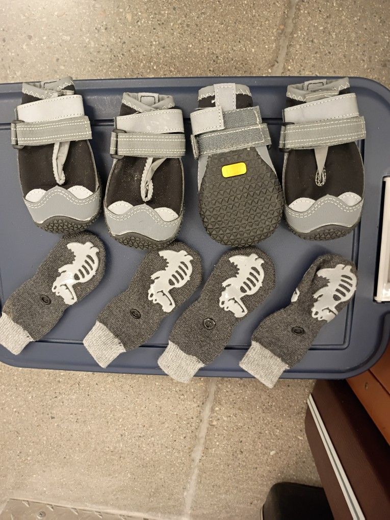 Dog Shoes