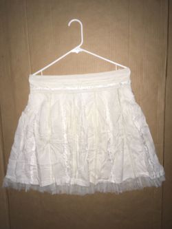 Size M skirt knee length