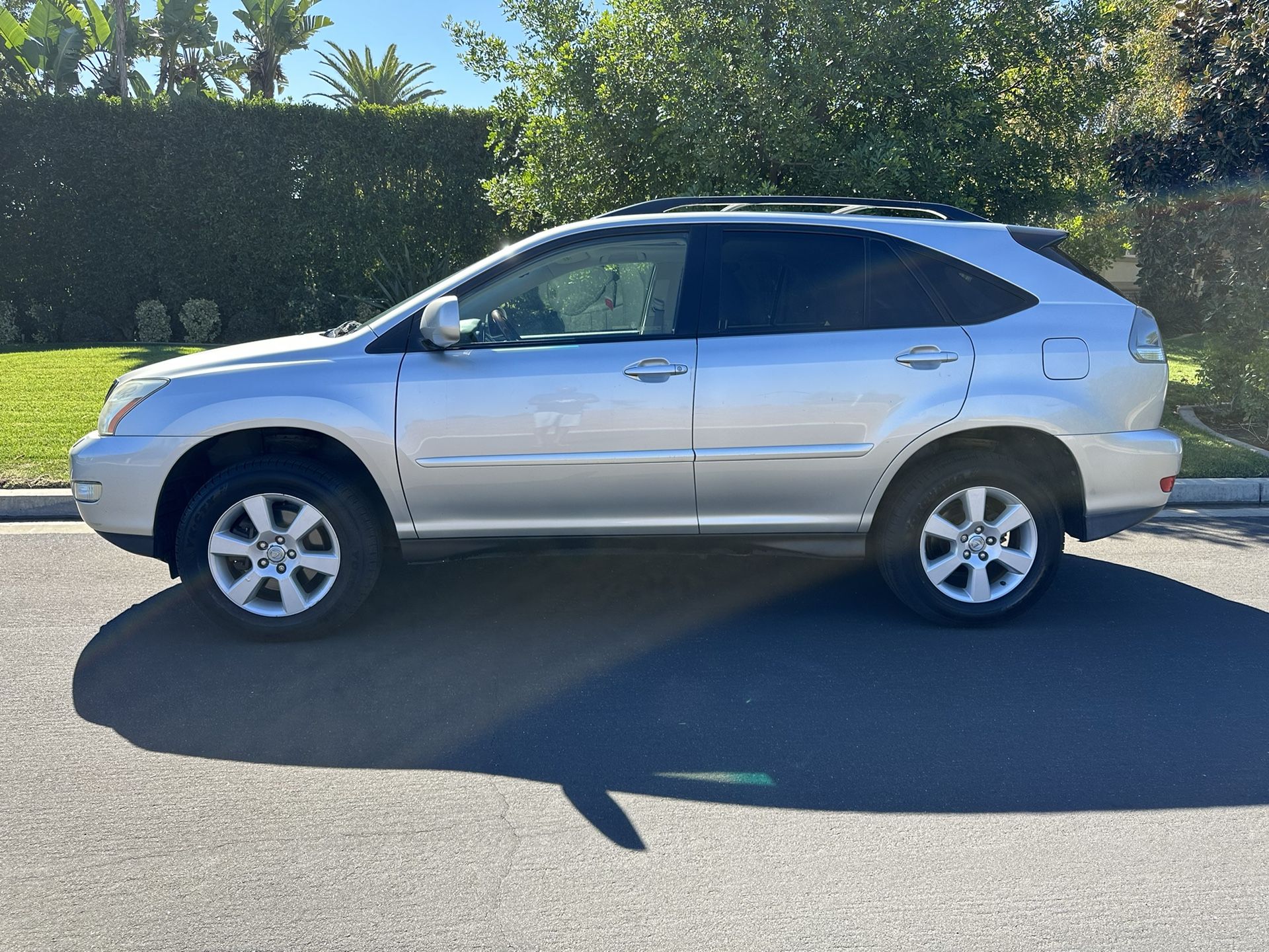 2004 Lexus Rx 330 for Sale in Riverside, CA - OfferUp