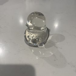 LEAD CRYSTAL GLASS  CONTROLLED BUBBLES SMALL BABY CHICKEN PAPERWEIGHT