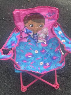 Disney Doc McStuffins Fold N' Go Chair