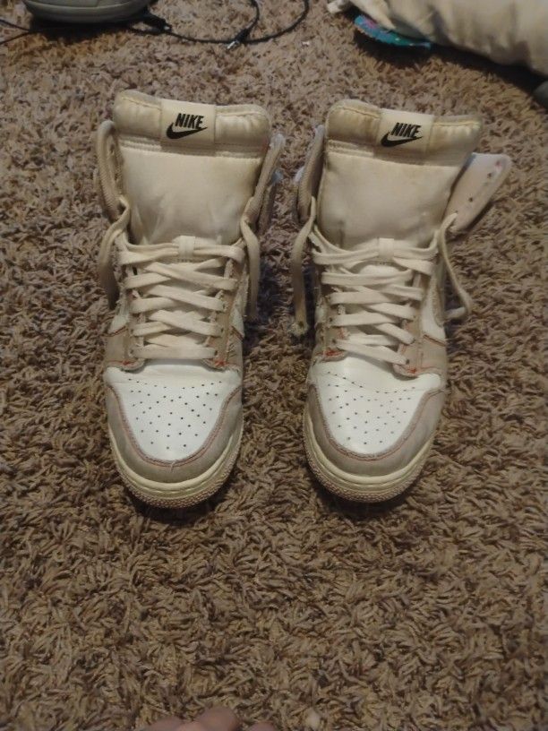 Nike Dunk High 1985 Barely Rose Men Size 8