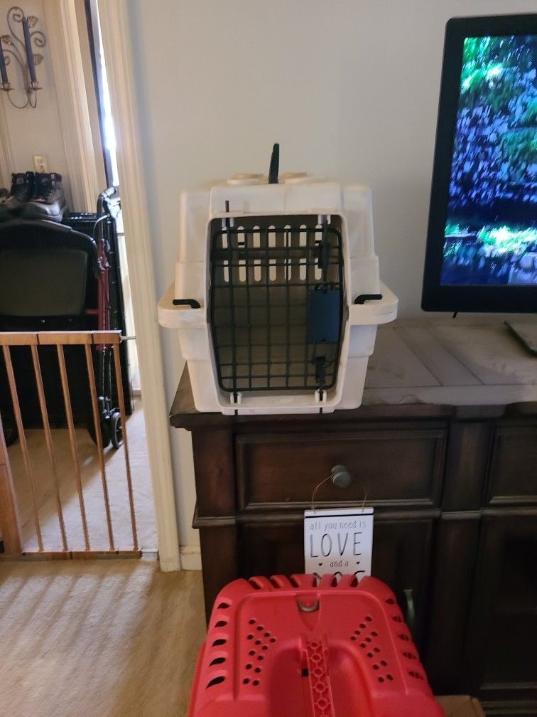 Boots And Barkley 23 Inch Carry Kennel