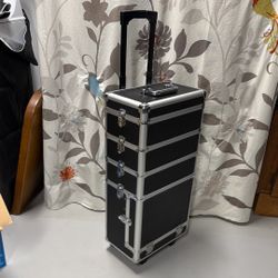 Makeup Rolling Case 