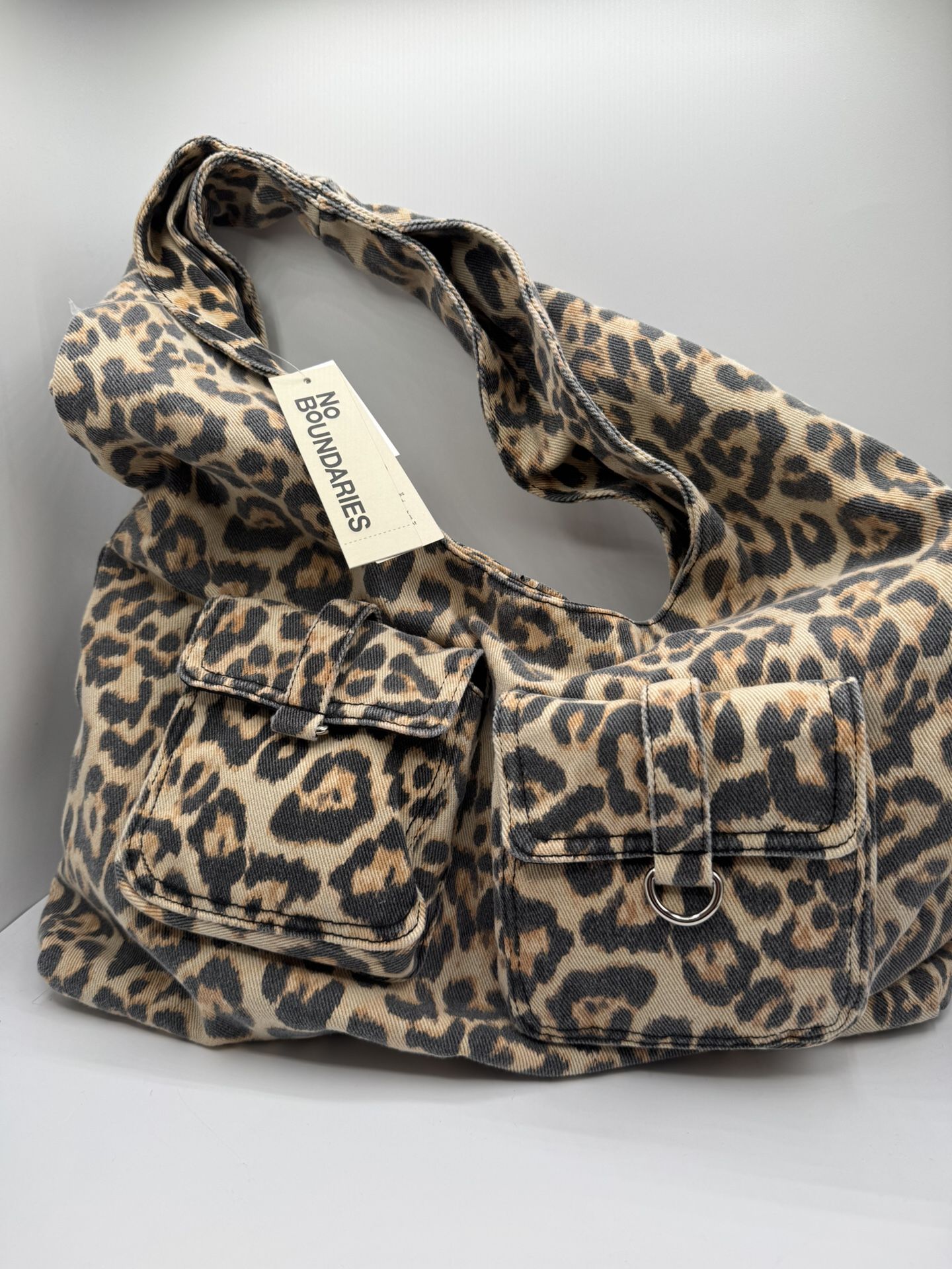 No Boundaries Women's Leopard Hobo Bag Purse VIRAL TIKTOK NWT
