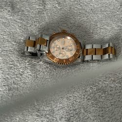 Citizens Silver 18k Watch
