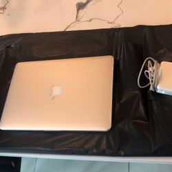 MacBook Pro Early 15