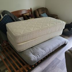 Serta King Mattress Set