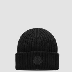 Moncler Cashmere Wool Beanie Black