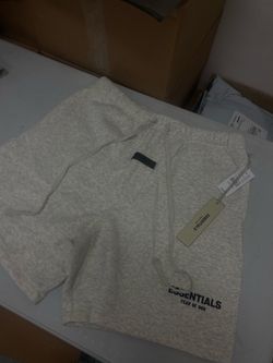 essential shorts