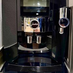 Jura J8 Fully Automatic Espresso Machine 
