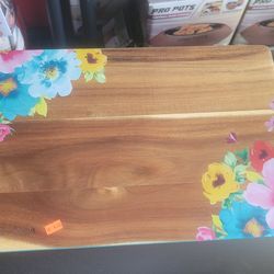 BRAND NEW Pioneer Woman Cutting Board