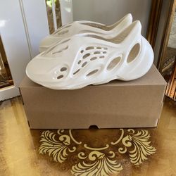 Adidas Foam Runner Ararat 