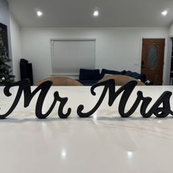 Mr & Mrs Wooden Signage