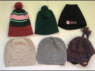 6 Women’s Winter Hats Beanies Chin Ties, Pom Poms, etc. Columbia Brand etc. Preowned