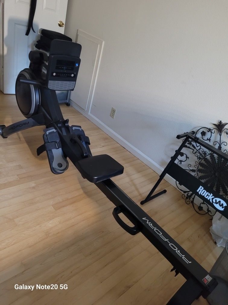 Rowing Machine PROFORM