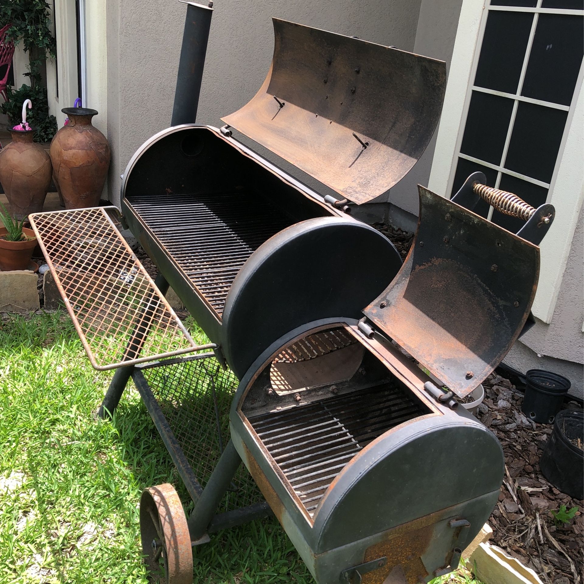 Oklahoma Joe’s Barbecue pit for Sale in Corp Christi, TX OfferUp