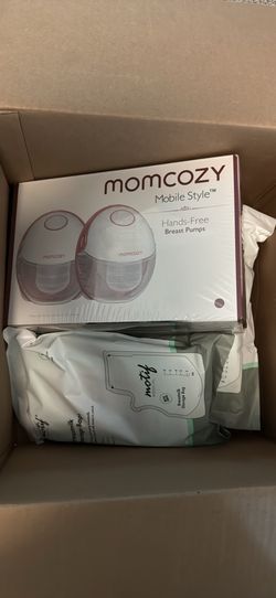Momcozy hands free: Brand new (300 count storage bags)