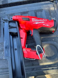 M18 FUEL 3-1/2 in. 18-Volt 21-Degree Lithium-Ion Brushless Cordless Framing Nailer (Tool-Only)