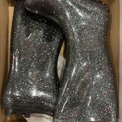 Girls rain Boots Size 3
