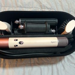 Dyson airwrap 