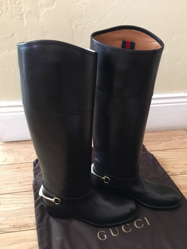 New Size 6 1/2 Cucci boots