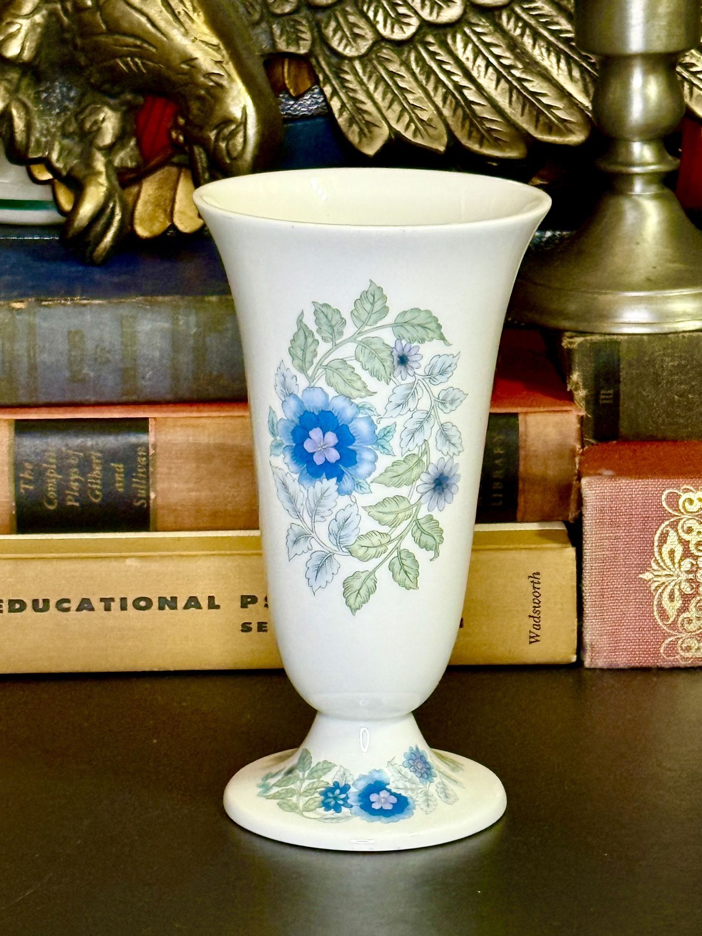 AUTHENTIC WEDGWOOD CLEMENTINE BONE CHINA FOOTED 7” VASE