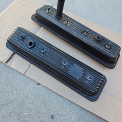 Chevrolet 350 Vortec Valve Covers