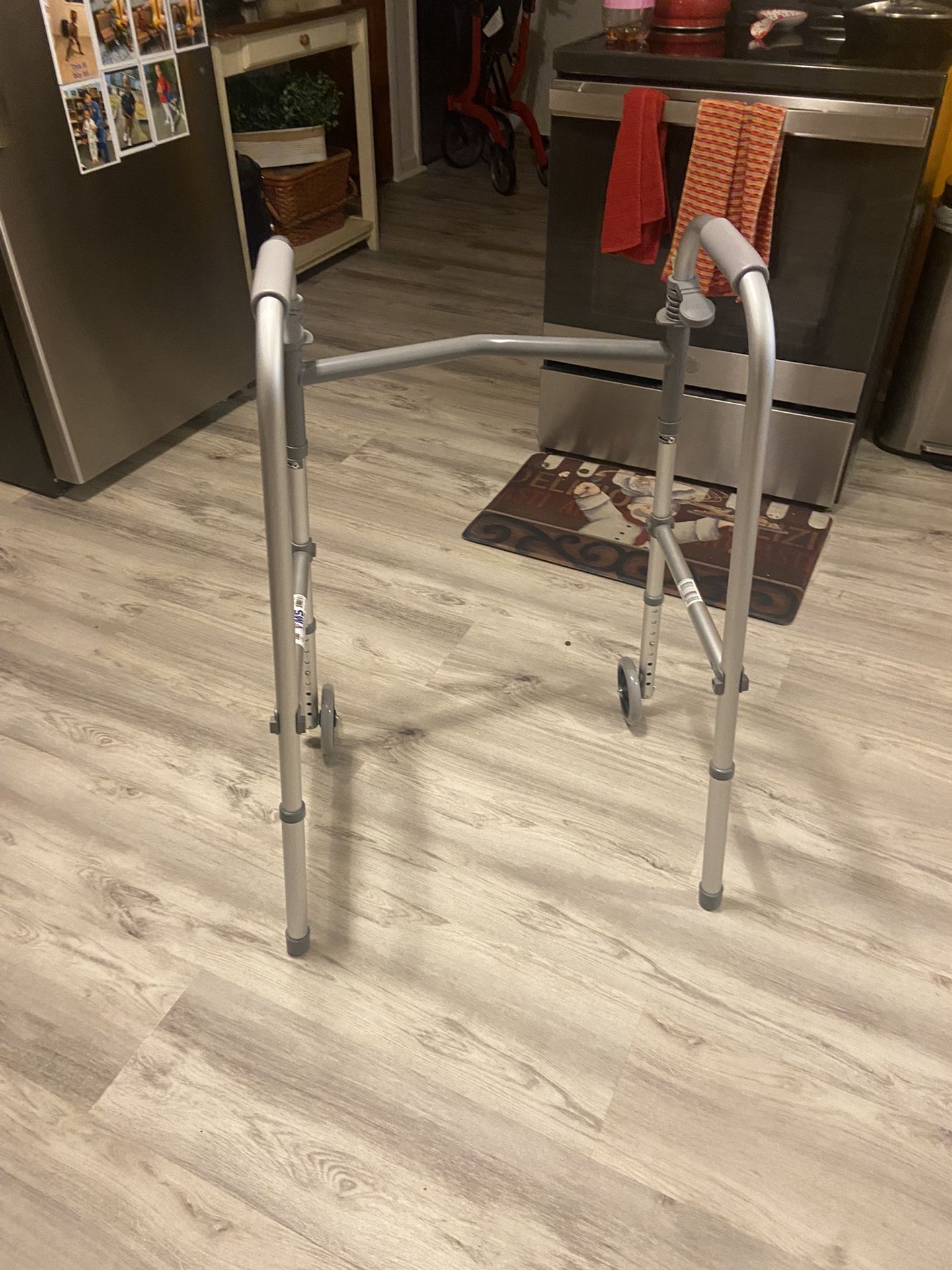 Need Gone  ASAP!!! Aluminum Walker