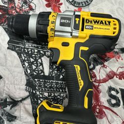 DEWALT FLEXVOLT HAMMER DRILL