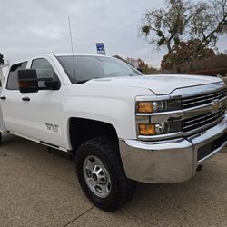 2016 Chevy Silverado 2500hd 4x4 Diesel 