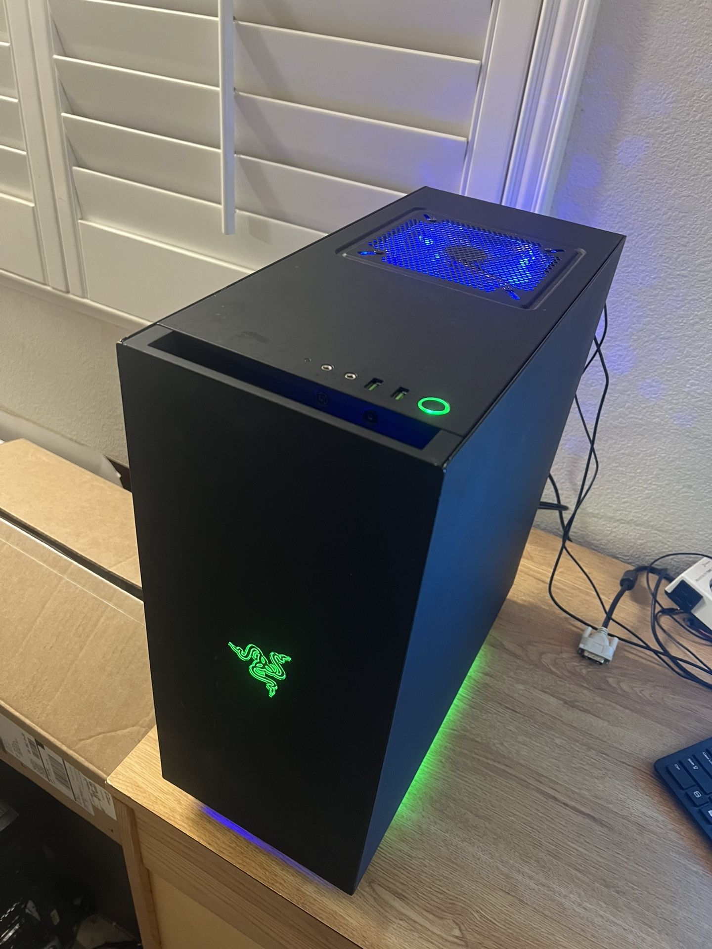 Custom PC i7 6700K 16GB DDR4 480GB SSD GTX1070 GPU Windows 10