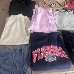 women's clothing size S/M