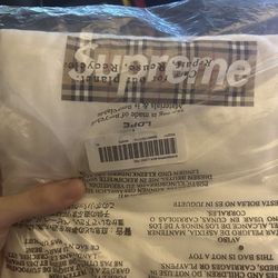 Supreme X Burberry