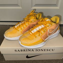 Nike Sabrina 1 Basketball Shoes