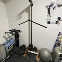 Lat Pull Down With Weights
