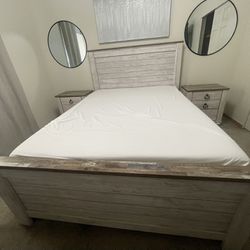 Full Size Bed Set!!! $800- 2 Night Stands/ Dresser & Bed!!