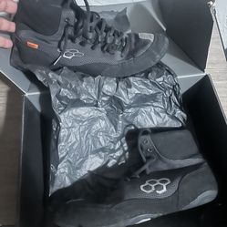 Wrestling Shoes 