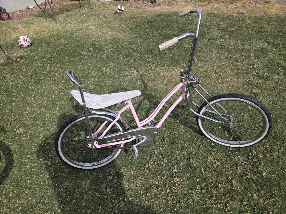 Girls lowrider Bike
