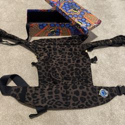 Artipoppe Baby Carrier 