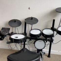 Alesis Drum Set