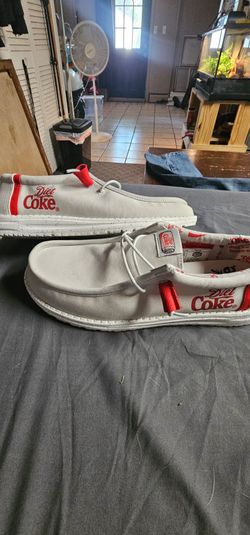 Hey dudes diet coke