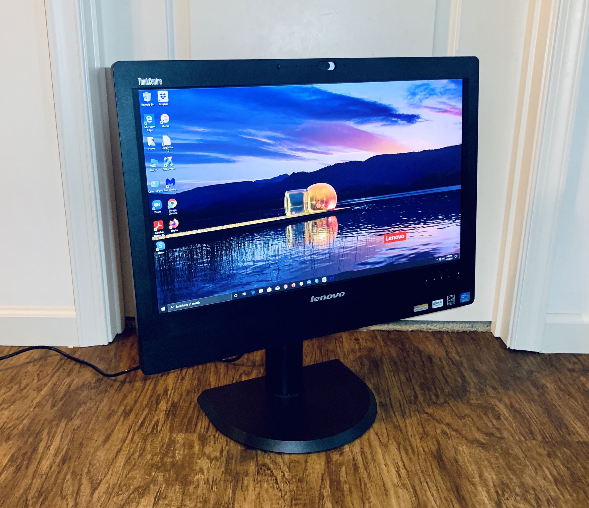 Lenovo Desktop All in One M92z