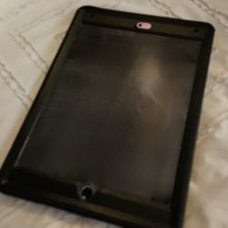 iPad Air 2 64GB (READ DESCRIPTION)