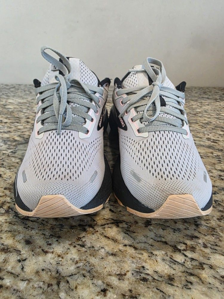 Brooks Women Adrenaline GTS 22 Supportive Running Shoe Grey Rose Black US 7.5