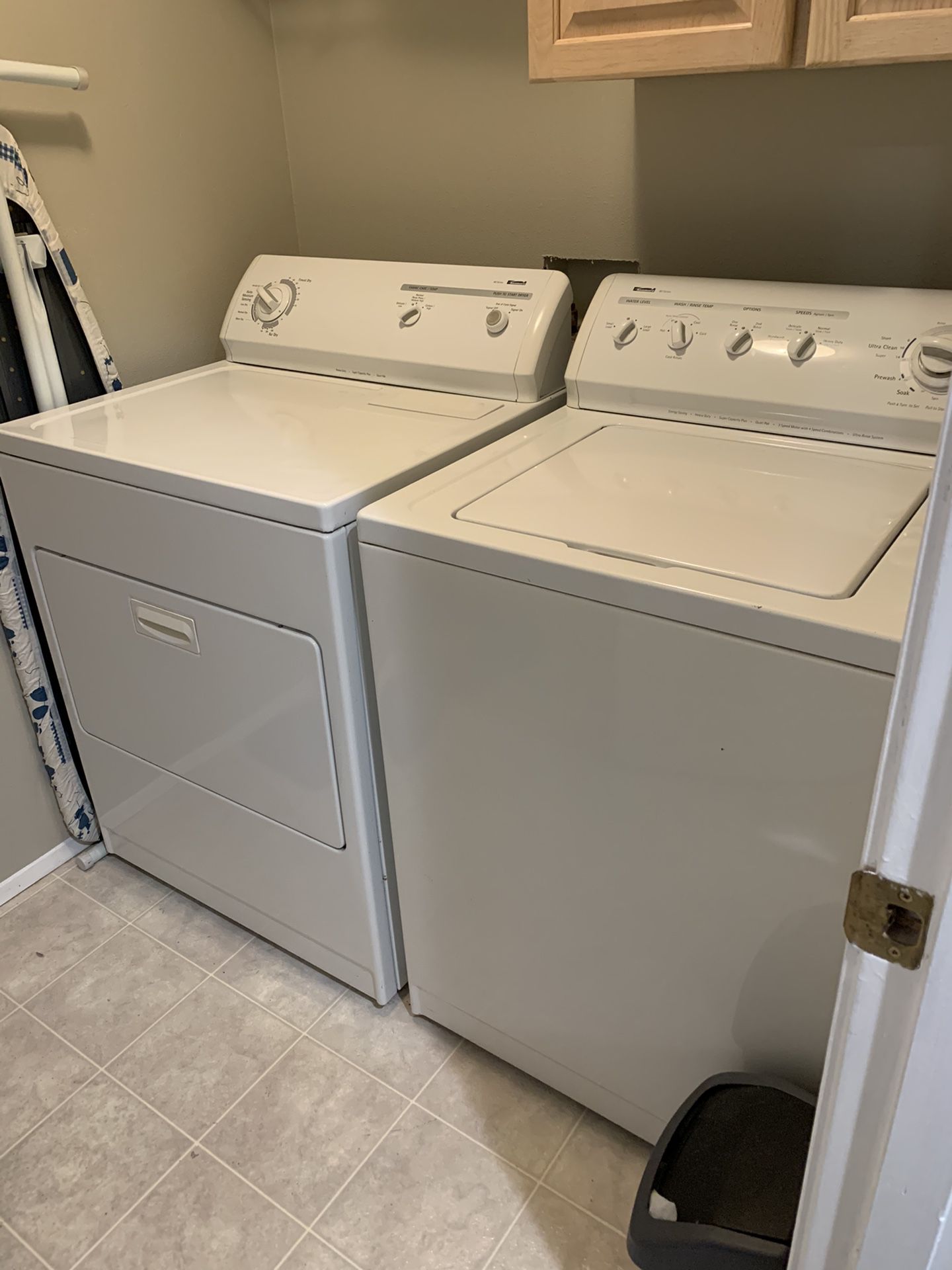 Kenmore 80 series Washing Machine and Dryer