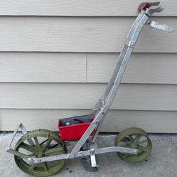 Earthway Precision Garden Seeder  # 1001B