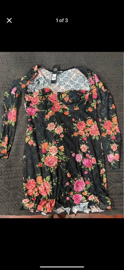 Brand New Lace Fashion nova Dress